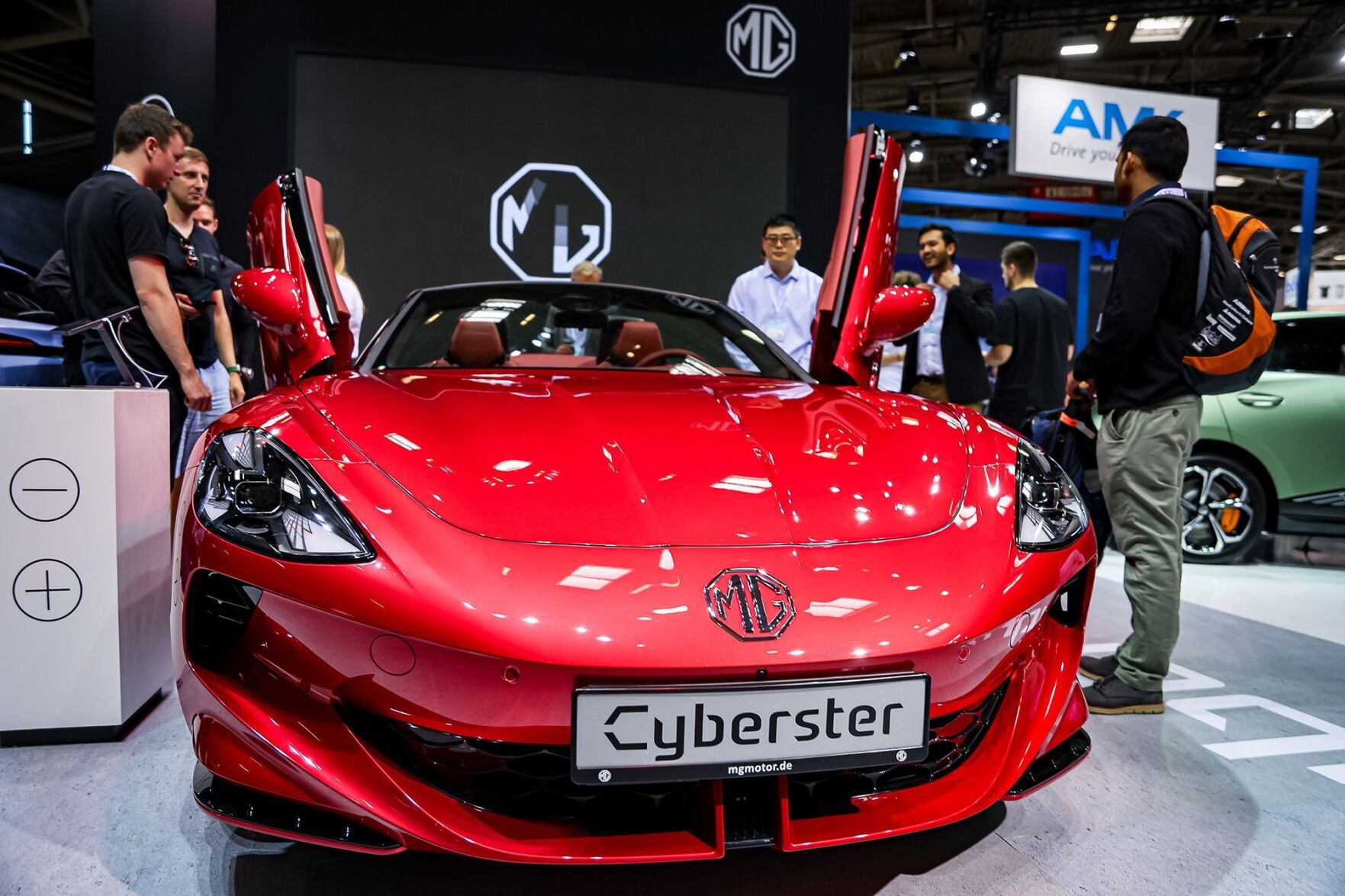 China’s automakers take the world by storm with electric vehicle push